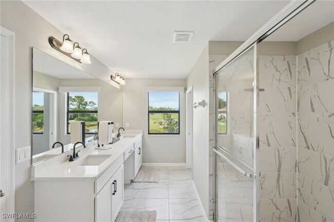 Building Photo - 26391 Bonita Fairways Blvd