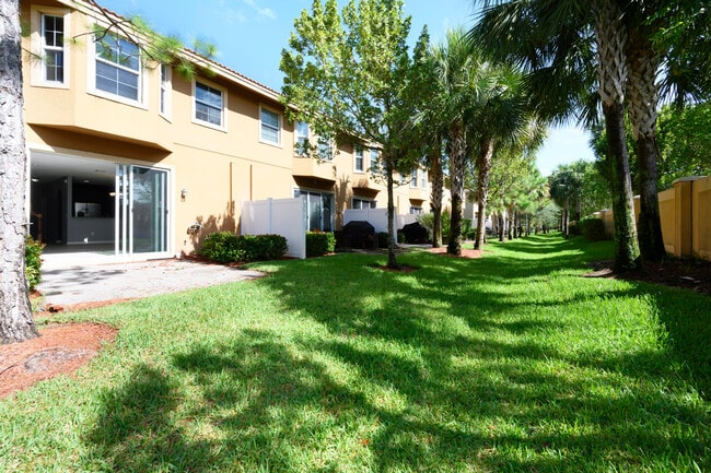 Building Photo - 5813 Monterra Club Dr