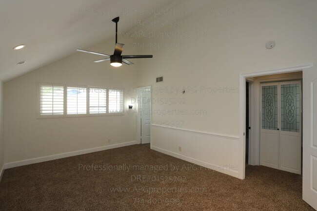 Building Photo - 25502 McIntyre St