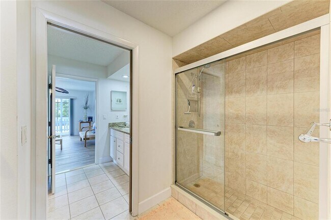 Building Photo - 405 Bayside Ln