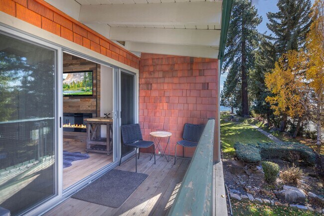 Building Photo - Open for FALL and Winter!! Private Beach!!...