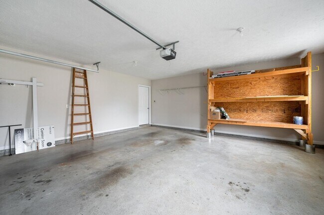 Building Photo - Coming Soon, Beautiful Murfreesboro home in Blackman School District!