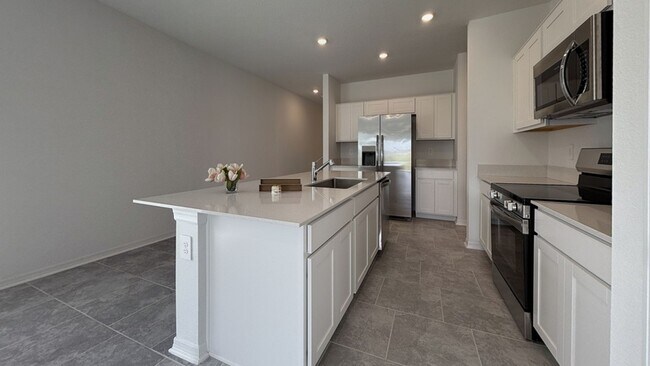 Building Photo - 1240 Tyler Lp