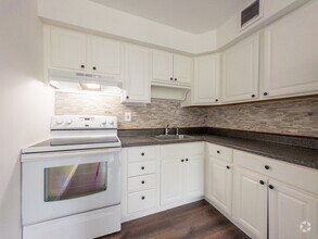 Building Photo - Whiteland Ave Apartments