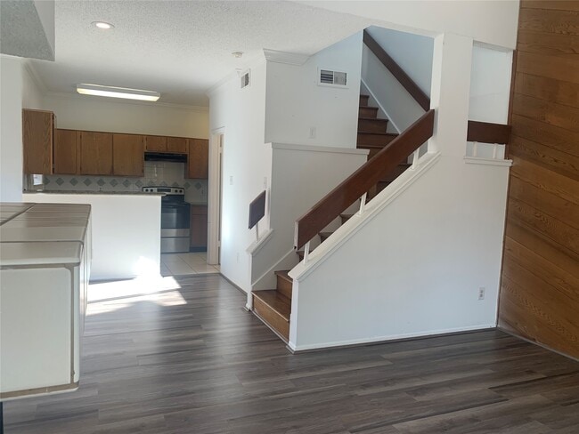 Building Photo - 2710 Grants Lake Blvd