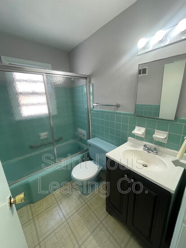 Building Photo - 8356 Elmore Ave