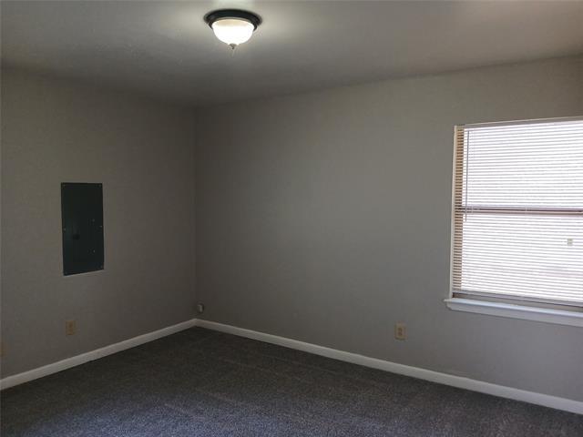 Building Photo - 635 Highfall Dr