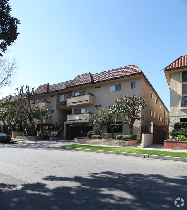 Primary Photo - Tujunga Apartments