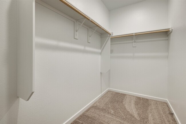 Building Photo - 9711 Westminster Mnr Dr