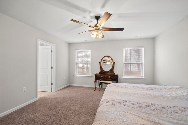 Building Photo - BEAUTIFUL HOME IN LILLINGTON AWAITS YOU!