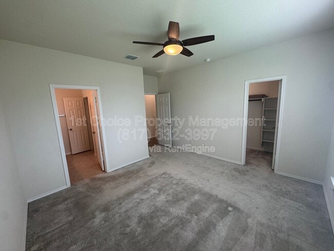 Building Photo - 8132 Cedar Lake Ln