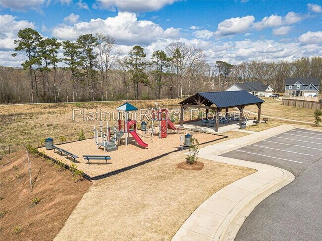 Building Photo - 3934 Saddle Bag Ct
