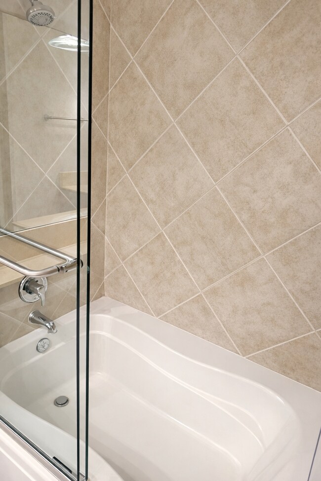 Building Photo - 356 Moorings Dr