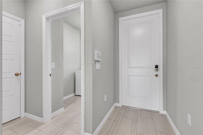 Building Photo - 44254 Frontier Dr