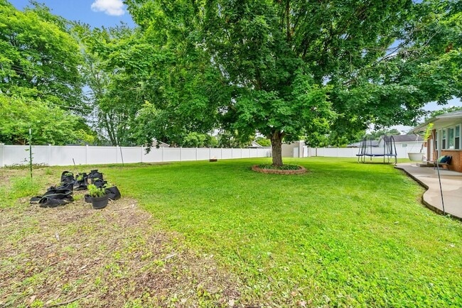 Building Photo - 3424 Leland Cir