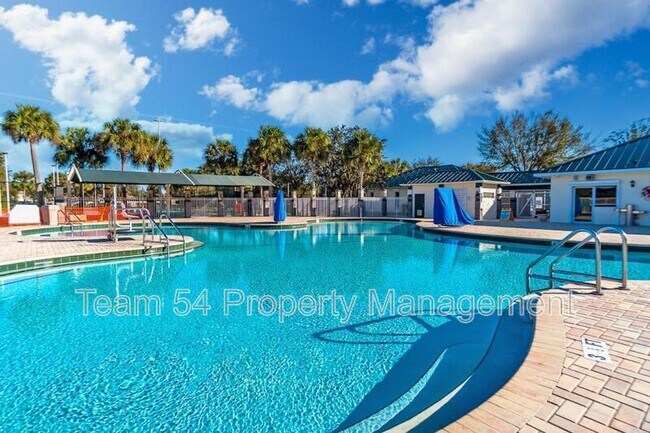 Building Photo - 30534 Tremont Dr