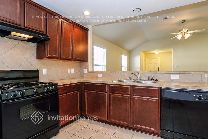 Building Photo - 1015 Doubletree Glen Dr