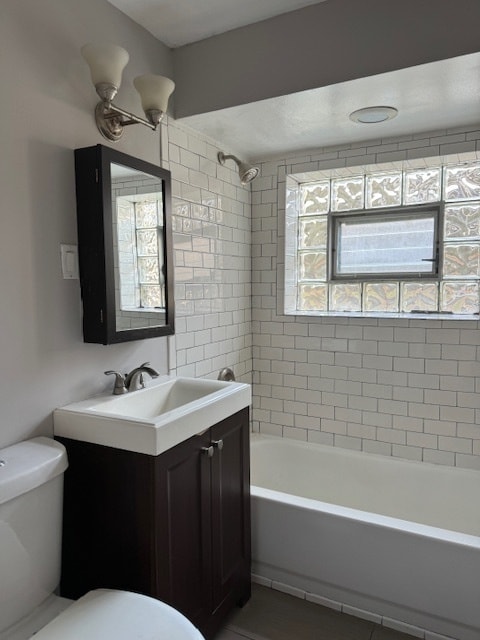 Building Photo - 3352 W Hutchinson St