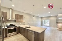 Building Photo - 3360 W 38th Ave