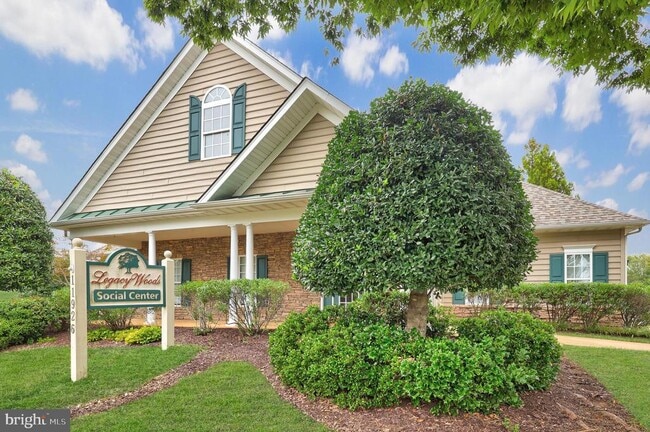 Building Photo - 11917 Legacy Woods Dr