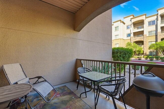 Building Photo - 5450 E Deer Valley Dr