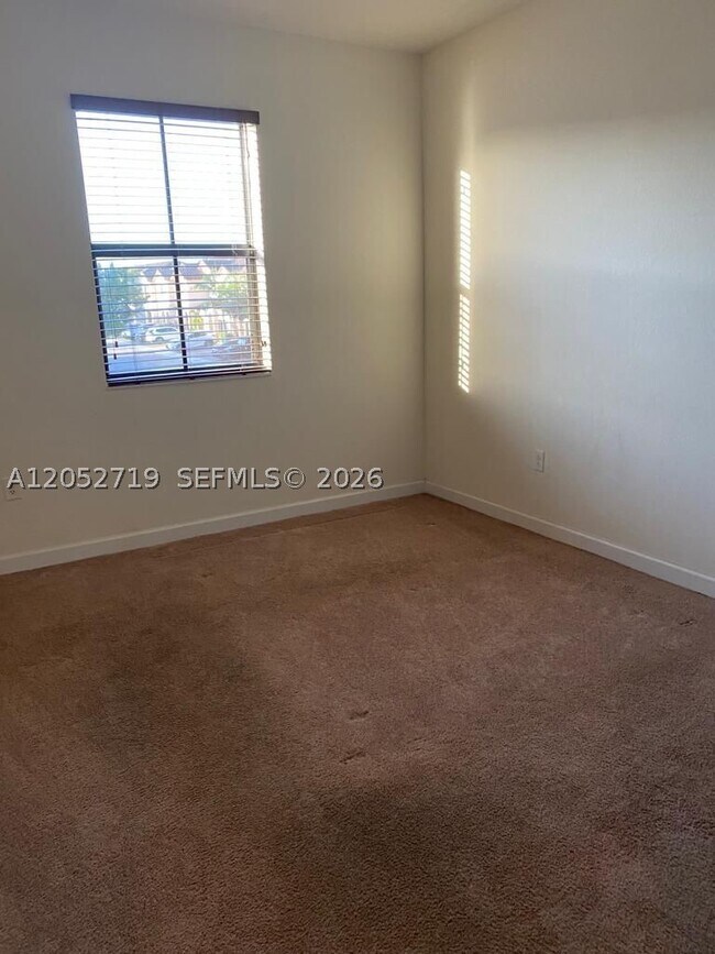 Building Photo - 15062 SW 117th Way