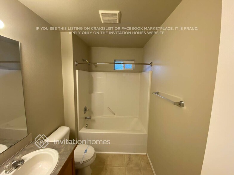 Building Photo - 15329 87th Ave E