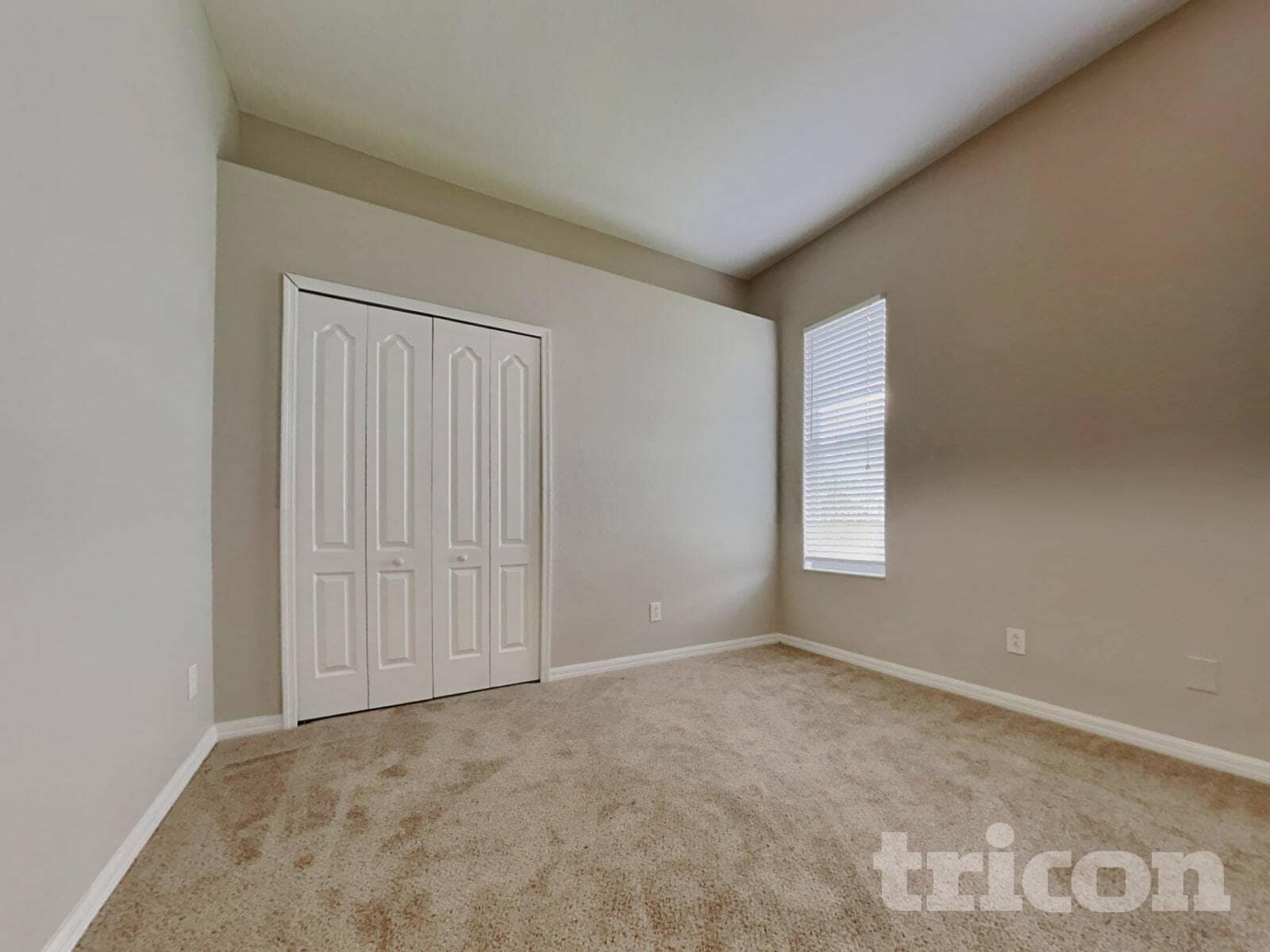 Building Photo - 3508 Pendleton Way