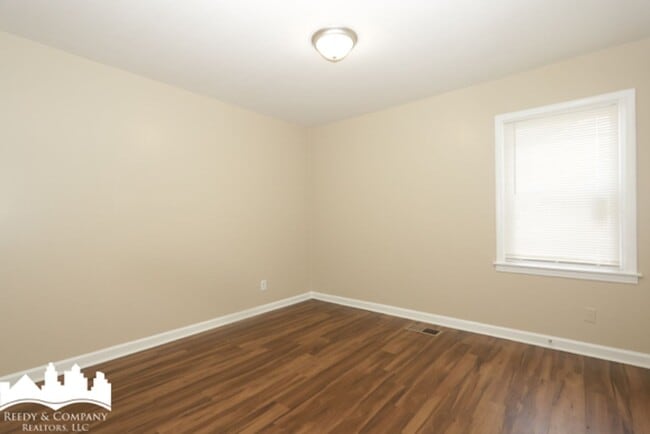 Building Photo - 3491 Pryor St