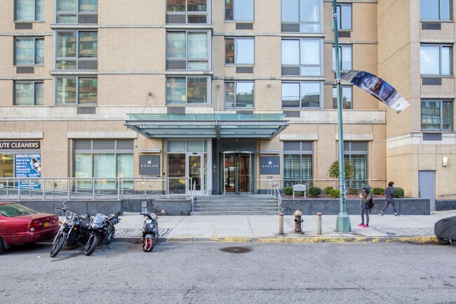 Building Photo - 4-75 48th Avenue-SI FL2-ID1845