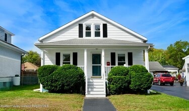 Building Photo - 18 Koeppel Ave