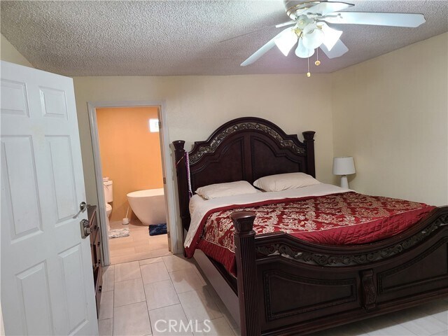 Building Photo - 11685 Holmes Ave