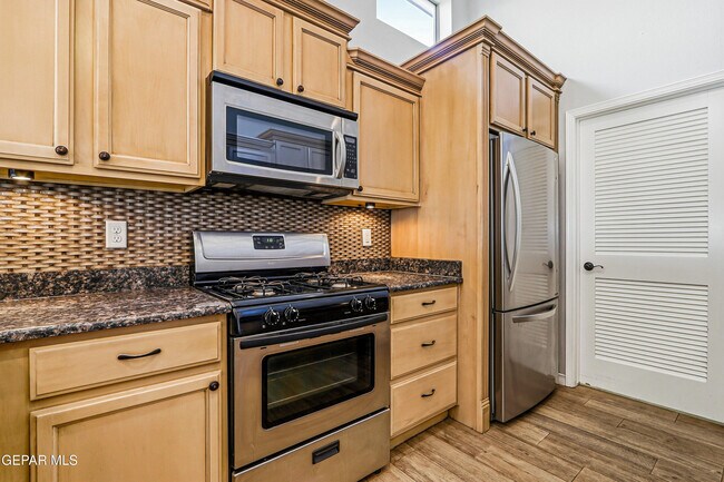 Building Photo - 5457 Pedro Lucero Dr