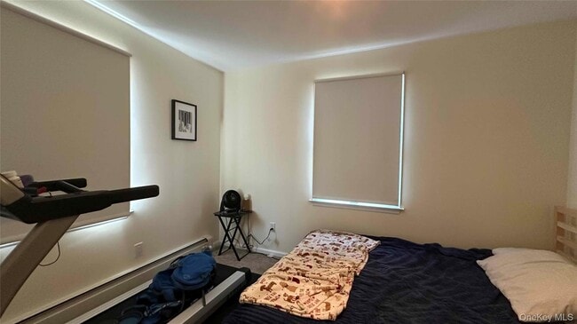 Building Photo - 109 Simcoe St