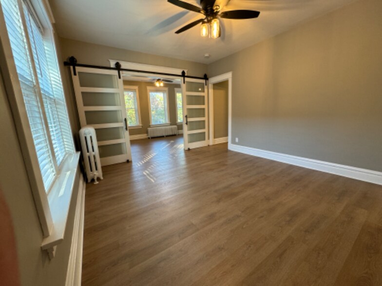 Building Photo - 4916 Nottingham Ave