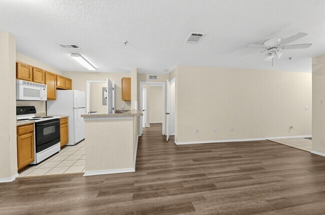 Building Photo - 4850 51st St W