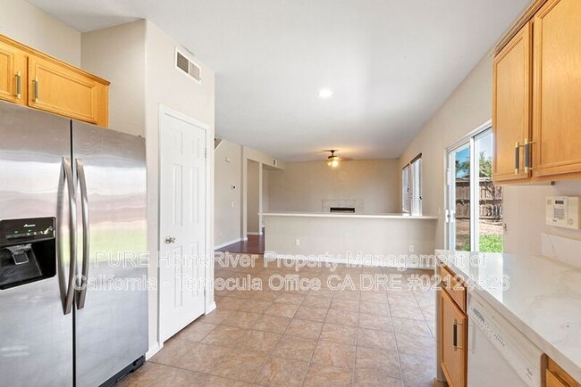 Building Photo - 29055 Emerald Cir