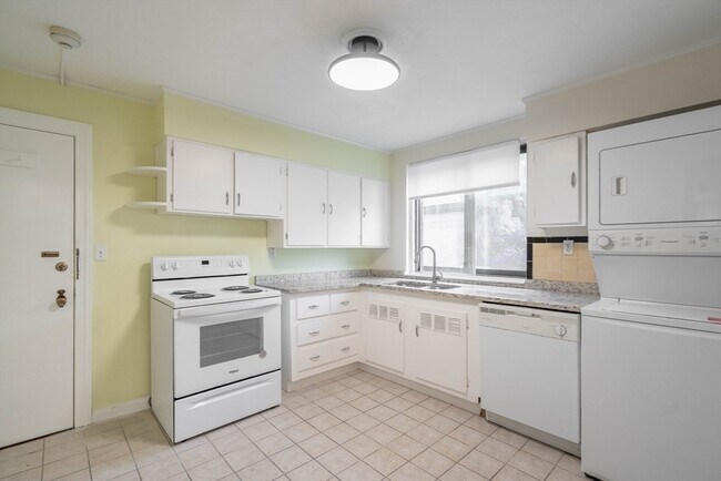 Building Photo - 20 N Ashland St