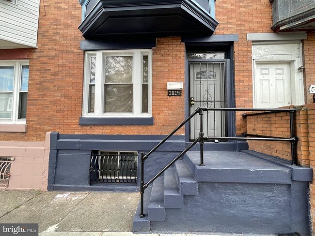 Building Photo - 3824 N 8th St