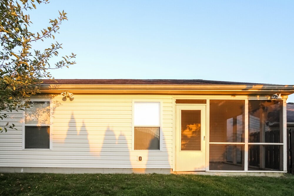 Building Photo - 19187 Fox Chase Dr