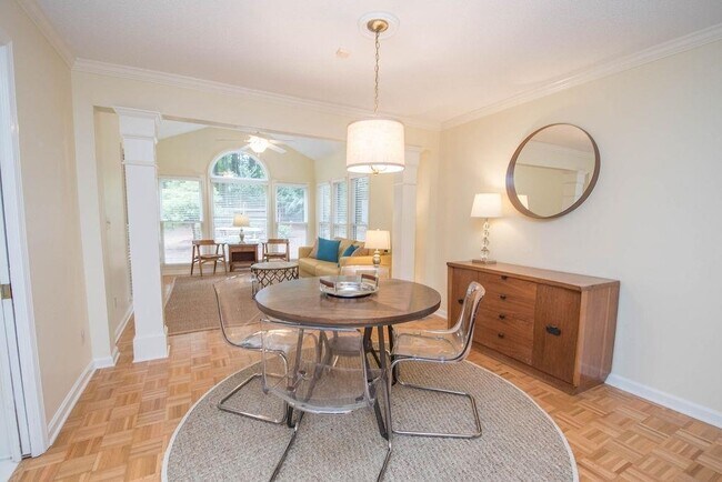 Primary Photo - 106 Wexford Way