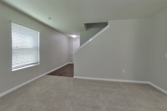 Building Photo - 10115 Dawson Hill Lane