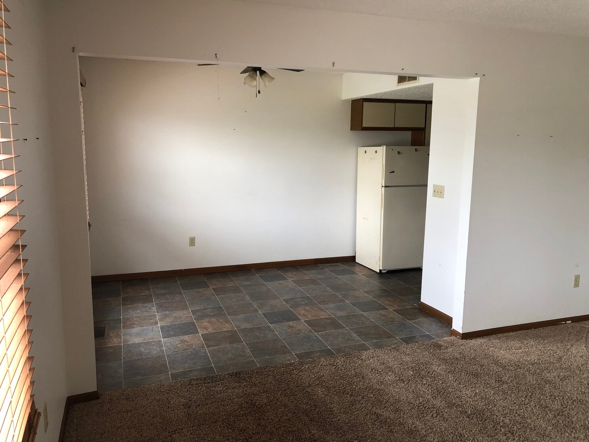 Dining Room - 615 N Washington St