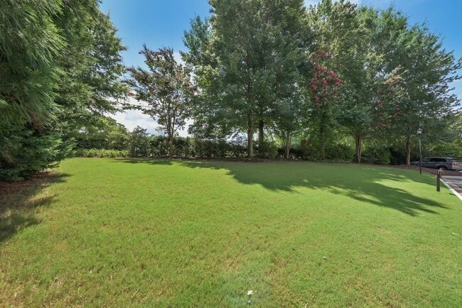 Building Photo - 1467 Wembley Ct NE