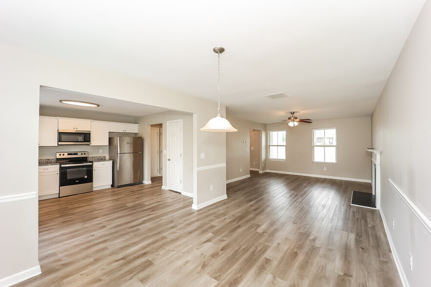 Building Photo - 100 Quarry Cir