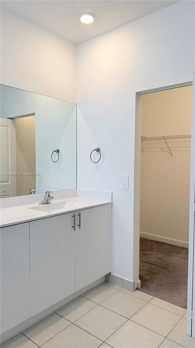 Building Photo - 24640 SW 119th Pl