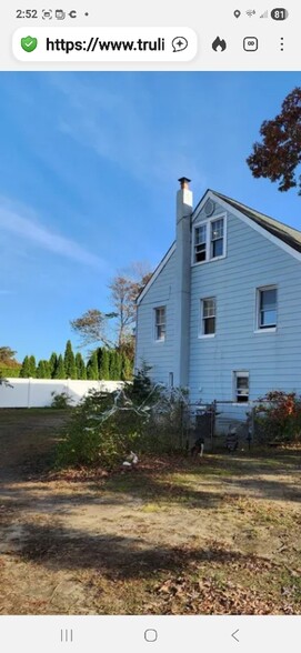 Building Photo - 17 4th St