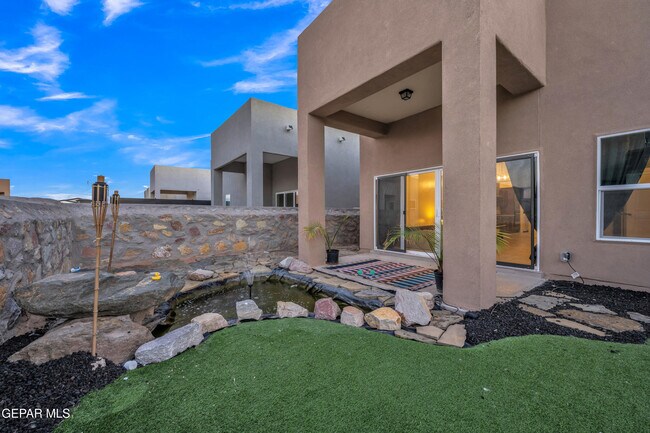 Building Photo - 13257 Coldham St