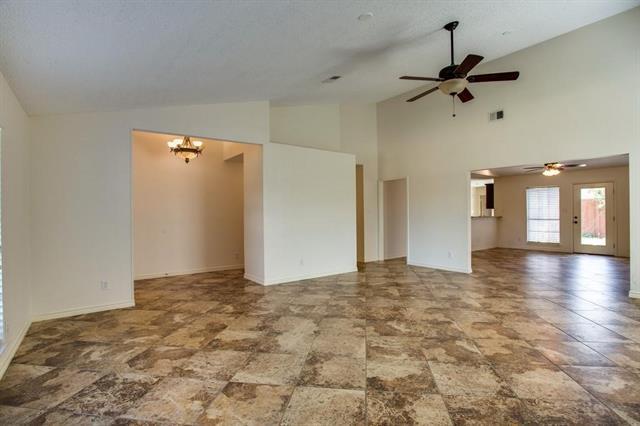 Building Photo - 2817 Downing St