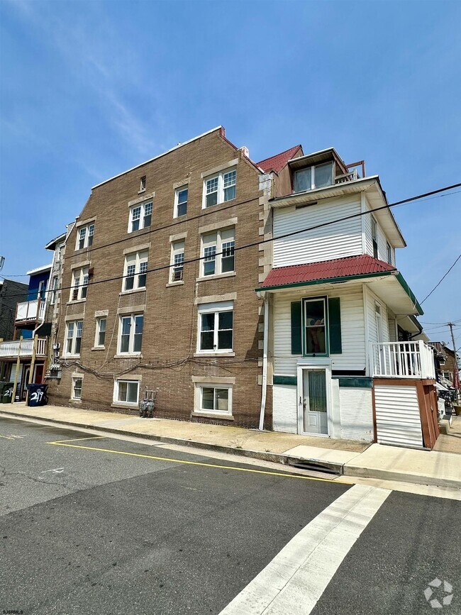 Building Photo - 219 Oriental Ave